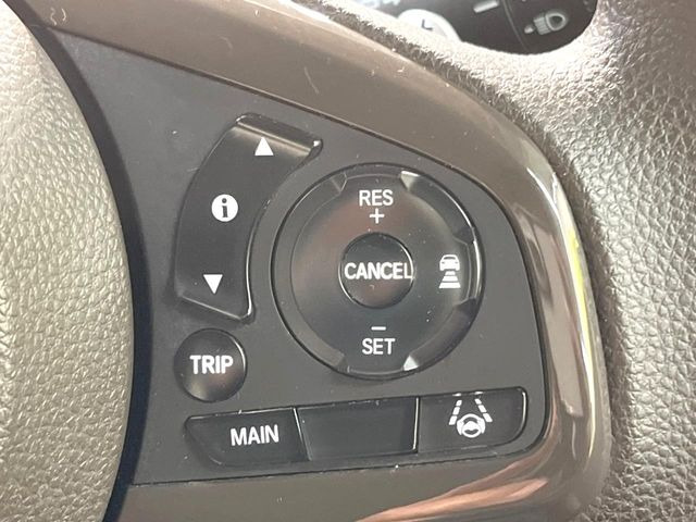 �y�A�_�v�e�B�u�N���[�Y�R���g���[���z�������H�ł̒��������s���y��!!�����ő��x��ۂN���[�Y�R���g���[�����A�Փˌy���V�X�e���ƘA�g���A�O���̎ԗ������m���ĎԊԂ�ۂ悤�ɑ��x���߂��Ă���܂�!!