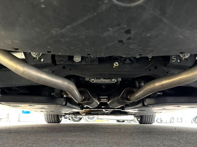 下回りがきれいなうちに、防錆加工の施工がオススメ。降雪地域はもちろん、沿岸部にお住いの方や、趣味でマリン・ウィンタースポーツをされる方にご好評いただいております。