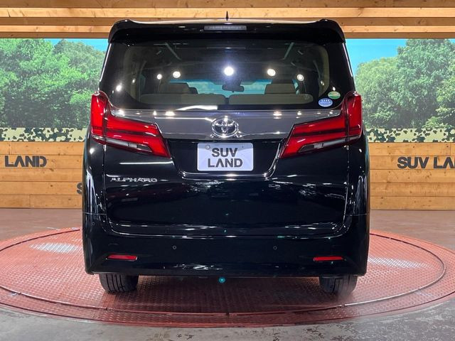 安心の最長10年・走行無制限保証(有償)をご用意。保証内容も充実はもちろん、無料点検&オイル交換や、年中無休の全国・24時間ロードサービスも付帯されておりますのでご安心下さい。