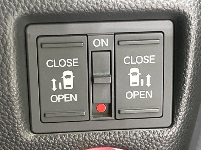 �y�����p���[�X���C�h�h�A�z�X�}�[�g�L�[��^�]�Ȃ̃X�C�b�`�Ō�ȗ����X���C�h�h�A�̊J���\���d��������͂����ăh�A���J����K�v�������A�����Ȃ��q�l�ł��ȒP�ɊJ���߂ł����K�ł���