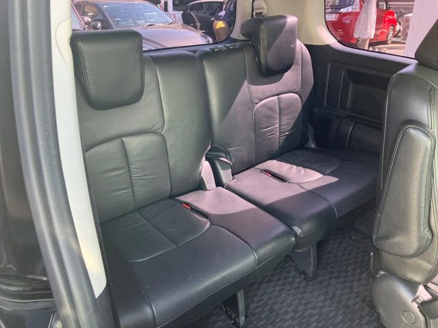 3��ڃV�[�g�͂�������ԗǍD����l�ł��������ƍ����Ē����܂��̂ŁA��l���ł̂��o���������N���N�ł��􂲉Ƒ��ŁA�C�̒m�ꂽ���ԂŁA�h���C�u�ɍs���̂��y���݂ł��ˁ�