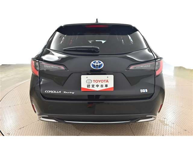 カローラツーリング1.8 ハイブリッド W×B