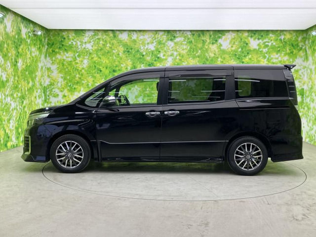 ヴォクシー2.0 ZS 煌II