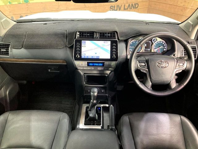 グループ総在庫数約30,000台!!全国の系列店からメーカー・車種問わずご紹介出来るので、あなたにピッタリのお車が見つかるはずです♪まずはお問い合わせ下さい☆