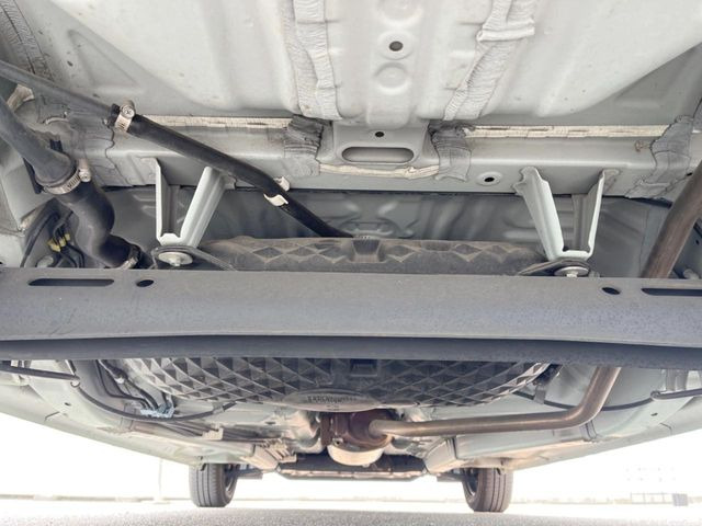 ����肪���ꂢ�Ȃ����ɁA�h�K���H�̎{�H���I�X�X���B�~��n��͂������A���ݕ��ɂ��Z���̕���A��Ń}�����E�E�B���^�[�X�|�[�c���������ɂ��D�]���������Ă���܂��B