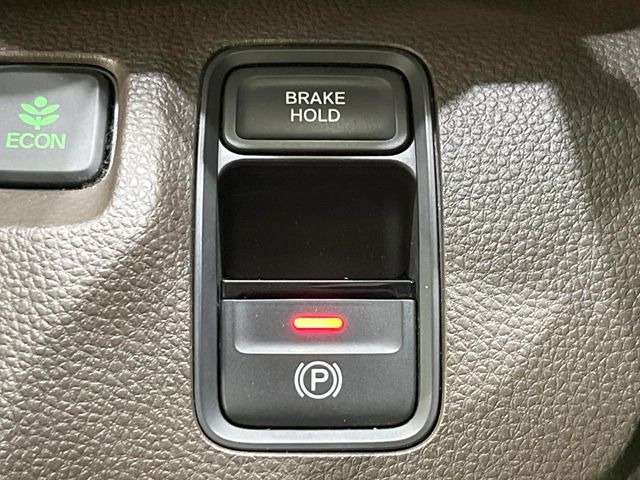 �y�d���p�[�L���O�u���[�L�z�p�[�L���O�u���[�L�͕֗��ȓd����!�{�^����ő���ł��A�A�N�Z���𓥂߂Ύ����ŉ�������܂��􃌃o�[��y�_���������̂ŉ^�]�ȉ����������肵�܂��ˁ�