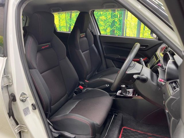 �y��p�X�|�[�c�V�[�g�z�z�[���h���ɗD��A�J�[�u���̑̂������}�����Ă���܂��B�܂��A�̂Ƀt�B�b�g���邩�獘��w�������ɂ����A�����O�h���C�u�⍂�����s�ł����K�ɂ��߂������������܂���