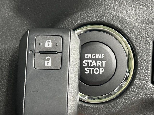 �y�L�[���X�X�^�[�g�V�X�e���z�J�o����|�P�b�g�ɓ��ꂽ�܂܂ł��h�A�̎{���E�������\�ȃX�}�[�g�L�[�𑕔��B�G���W���̃I���E�I�t�����J�M�����o���K�v����������Ƃ��Ă��֗��ł���