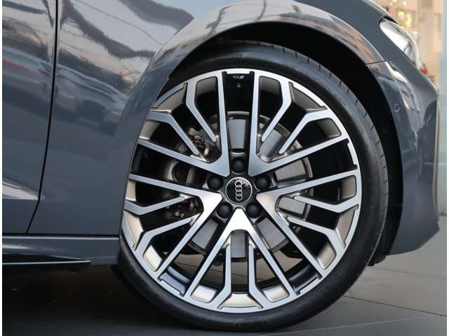 A5エディション ワン 4WD