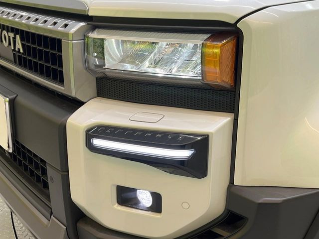 �yLED�w�b�h���C�g�z���V����ԑ��s�����ǍD�Ȏ��E���m�ۂ����S���ĉ^�]�ł��鍂�P�xLED�w�b�h���C�g�𑕔�!�_�����x�������A����d�͂��}�����Ă��܂��B