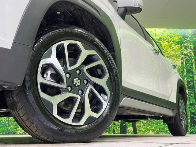 �y����16�C���`�A���~�z�C�[���z�O�ςɃ}�b�`���������A���~�z�C�[���𑕒����Ă���܂��B�e��ЊO�A���~�z�C�[����A�X�^�b�h���X�^�C�����戵�����Ă���܂��B���񂲑��k����������