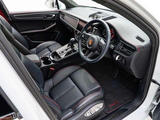 �y �A���Ԃ̓A�y���^������ �z���T���̂��Ԃ��A���ԂȂ�܂��̓A�y���^�܂ŁB�X�[�p�[�J�[�A�X�|�[�c�J�[�ASUV�A�Z�_���A�N�[�y�A�I�[�v���ƂȂ�ł����Љ�\�ł��B�h���X�A�b�v�������k���������ˁB