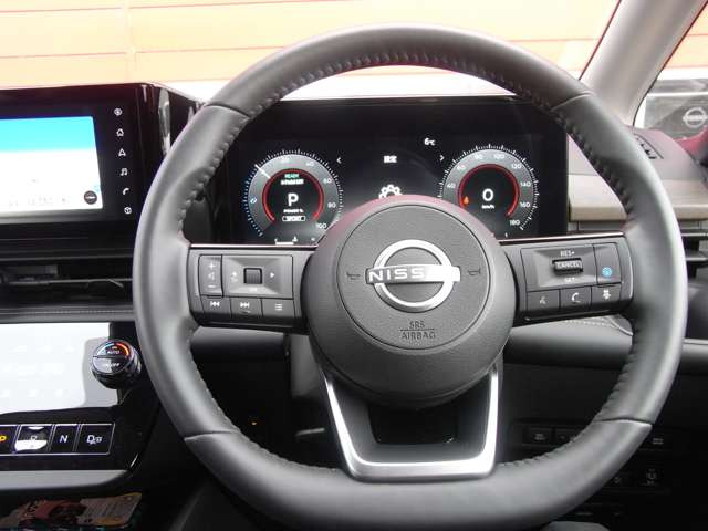 セレナ1.4 e-POWER ハイウェイスターV