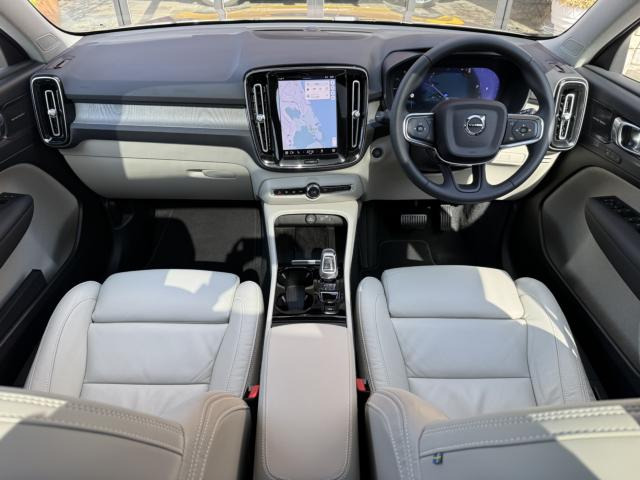 XC40アルティメット B4 AWD 4WD