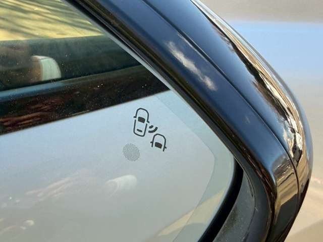 �C�ɂȂ邨�Ԃ�����܂�����E�̓d�b�ԍ����璼�ڂ��X�ɂ��₢���킹���������B�x�����@����ԗ����A��Ԃ܂łȂ�ł������������Ē����܂��B�X�^�b�t�ꓯ���A�����҂����Ă���܂��B