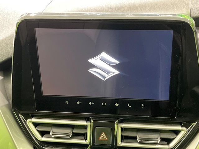 �y���[�J�[����9�^�i�r�z�C���e���A�ɗn�����ރX�^�C���b�V���ȁu��p�݌v�v���[�J�[�i�r�𑕔��􎋔F���⑀�쐫�ȂǊ�{���\�ɂ��D��A���㎿�ȃJ�[���C�t�����y���݂��������܂��B