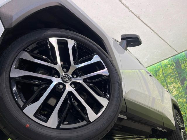 �y�����I�v�V����20�C���`�A���~�z�C�[���z�����I�v�V�����z�C�[���𑕒��B���s���\�̌���ɉ����A�O�ς����X�^�C���b�V���ɂȂ��Ă��܂��B