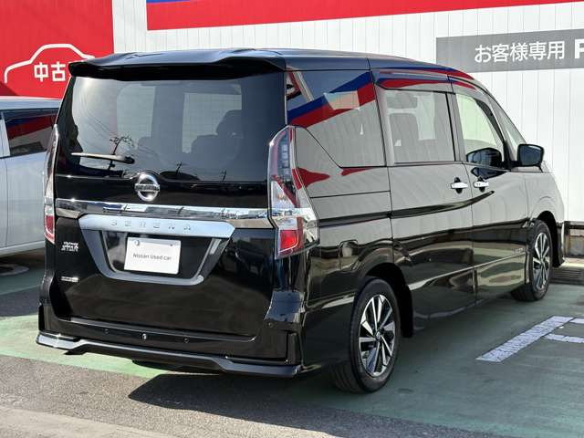 セレナ2.0 ハイウェイスターV