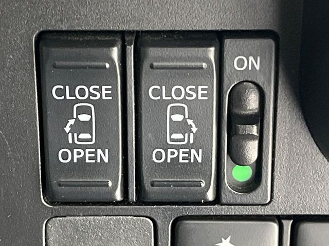 �y�����p���[�X���C�h�h�A�z�X�}�[�g�L�[��^�]�Ȃ̃X�C�b�`�Ō�ȗ����X���C�h�h�A�̊J���\���d��������͂����ăh�A���J����K�v�������A�����Ȃ��q�l�ł��ȒP�ɊJ���߂ł����K�ł���