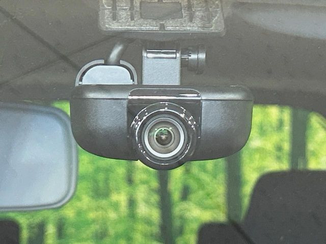 �y�h���C�u���R�[�_�[�z�h���C�u���R�[�_�[����!���s���͂������A������^�]�⎖�̂ɑ��������ہA�f���ŋL�^���A����̃��X�N�ɔ����܂��B���L�^�pSD�J�[�h�͂��q�l�����g�ł��������������K�v������܂��B