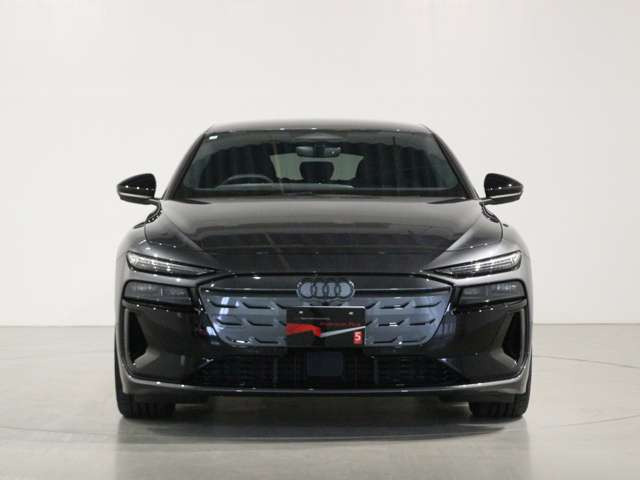 A6アバント e‐tronパフォーマンス