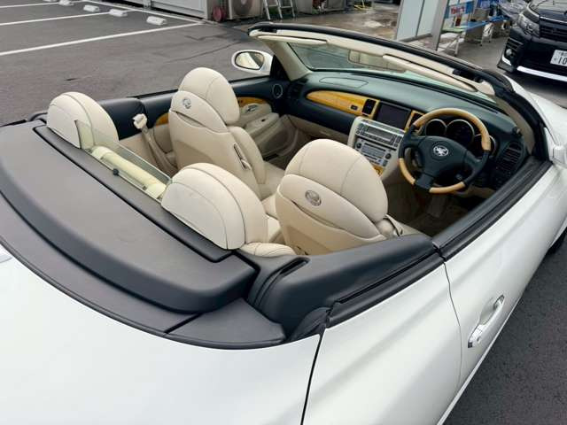 �C�ɂȂ邨�Ԃ�����܂�����E�̓d�b�ԍ����璼�ڂ��X�ɂ��₢���킹���������B�x�����@����ԗ����A��Ԃ܂łȂ�ł������������Ē����܂��B�X�^�b�t�ꓯ���A�����҂����Ă���܂��B