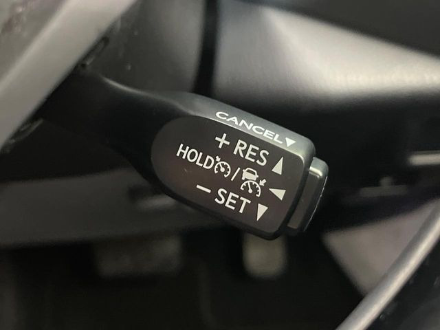 �y���[�_�[�N���[�Y�R���g���[���z�������H�ł̒��������s���y��!!�����ő��x��ۂN���[�Y�R���g���[�����A�Փˌy���V�X�e���ƘA�g���A�O���̎ԗ������m���ĎԊԂ�ۂ悤�ɑ��x���߂��Ă���܂�!!