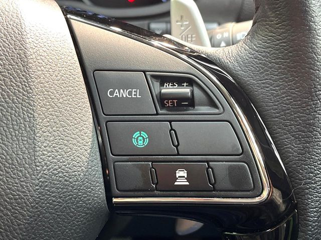 �y�}�C�p�C���b�g�z�������H�ł̒��������s���y��!!�a�؎��Ə��񑖍s�̃V�[���ŁA�A�N�Z���E�u���[�L�E�X�e�A�����O�������Ő��䂵�A�������^�]�̕��S���y�����Ă���܂���