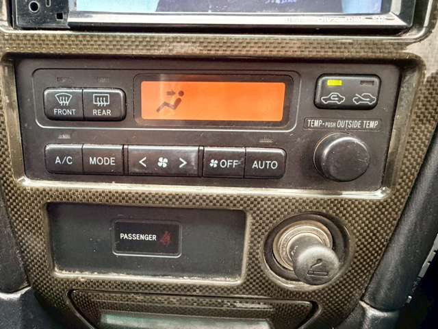 �C�ɂȂ邨�Ԃ�����܂�����E�̓d�b�ԍ����璼�ڂ��X�ɂ��₢���킹���������B�x�����@����ԗ����A��Ԃ܂łȂ�ł������������Ē����܂��B�X�^�b�t�ꓯ���A�����҂����Ă���܂��B