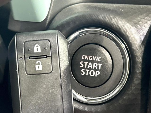 �y�L�[���X�X�^�[�g�V�X�e���z�J�o����|�P�b�g�ɓ��ꂽ�܂܂ł��h�A�̎{���E�������\�ȃX�}�[�g�L�[�𑕔��B�G���W���̃I���E�I�t�����J�M�����o���K�v����������Ƃ��Ă��֗��ł���