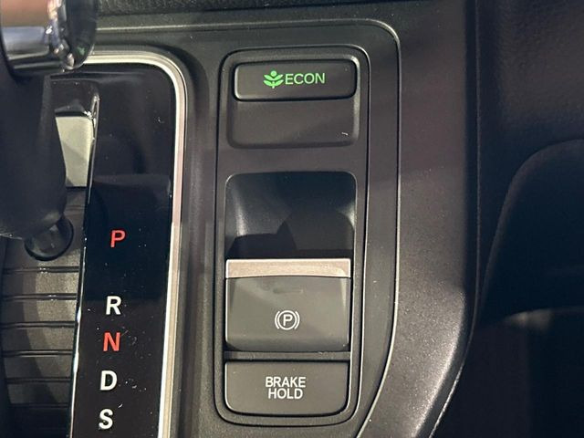 �y�d���p�[�L���O�u���[�L�z�p�[�L���O�u���[�L�͕֗��ȓd����!�{�^����ő���ł��A�A�N�Z���𓥂߂Ύ����ŉ�������܂��􃌃o�[��y�_���������̂ŉ^�]�ȉ����������肵�܂��ˁ�