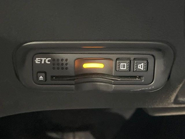 【ETC】高速道路の料金所をストレスなく通過!話題のスポットやサービスエリアに多い「スマートIC」利用時は必須のアイテムです。当店でセットアップを実施、ご納車当日からすぐにご利用いただけます!