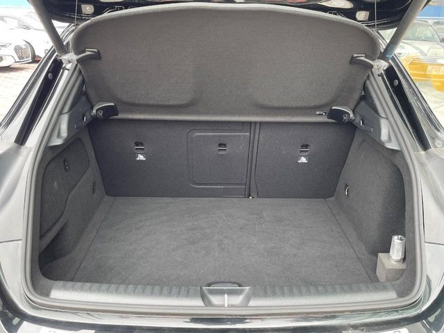 ���g�����N���[��:����L������e�X�y�[�X!���ꂾ���̍L��������΂��������⃌�W���[�Ȃǂɂ��œK�ł�!�g�p�������Ȃ����ꂢ�ȏ�Ԃ��ێ����Ă���܂��B