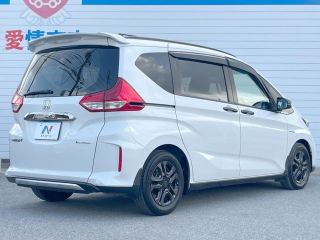 �������x�̃K���X�疌�ŝ����͂������A�㎿�ȃc���E����������B���O����_���J�����؂Ȉ��Ԃ�ی삵�A�F�����E�򉻂�h�~�B�u�e�X�v���b�V���R�[�g�v�A�u�e�v���~�b�T�R�[�g�v���炨�I�т��������܂��B