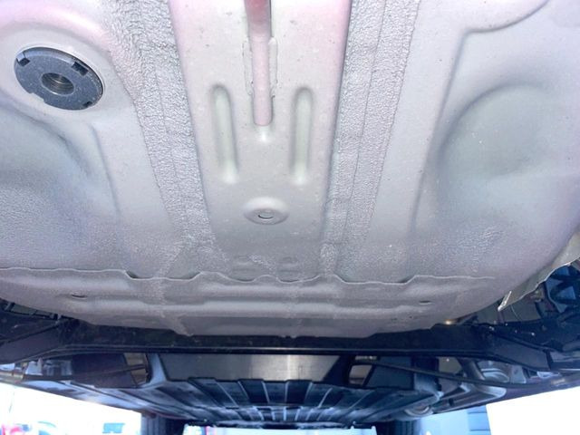 ����肪���ꂢ�Ȃ����ɁA�h�K���H�̎{�H���I�X�X���B�~��n��͂������A���ݕ��ɂ��Z���̕���A��Ń}�����E�E�B���^�[�X�|�[�c���������ɑ�ύD�]���������Ă���܂��B