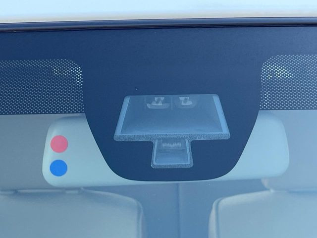 �y�X�Y�L �Z�[�t�e�B�T�|�[�g�z���s���ɑO���̎ԗ�����F�����A�Փ˂������Ȏ��͌x��ƃu���[�L�ŏՓˉ���Ɣ�Q�y�����A�V�X�g�B�����S�Ƀh���C�u�����y���݂��������܂��B