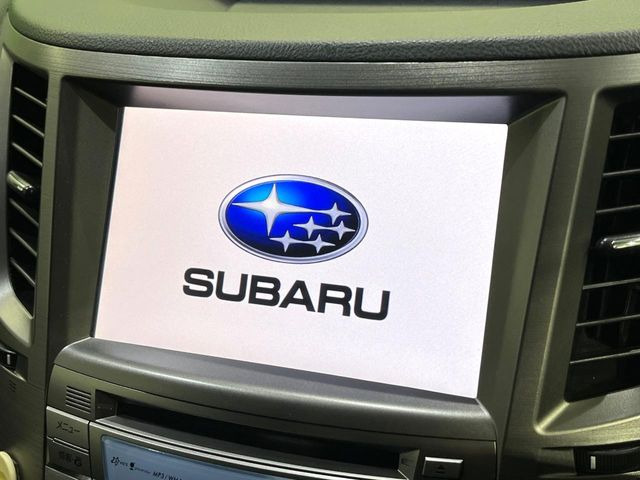 �y���[�J�[�����i�r�z�C���e���A�ɗn�����ރX�^�C���b�V���ȁu��p�݌v�v���[�J�[�i�r�𑕔��􎋔F���⑀�쐫�ȂǊ�{���\�ɂ��D��A���㎿�ȃJ�[���C�t�����y���݂��������܂��B