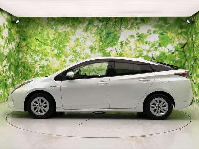 プリウス1.8 S セーフティ プラス