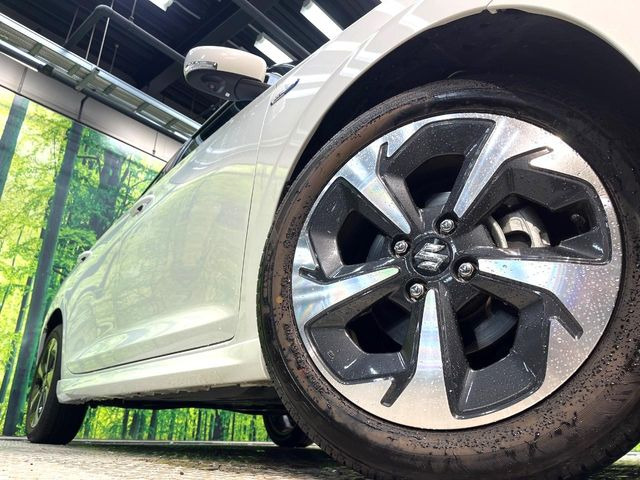 �y����16�C���`�A���~�z�C�[���z�O�ςɃ}�b�`���������A���~�z�C�[���𑕒����Ă���܂��B�e��ЊO�A���~�z�C�[����A�X�^�b�h���X�^�C�����戵�����Ă���܂��B���񂲑��k����������