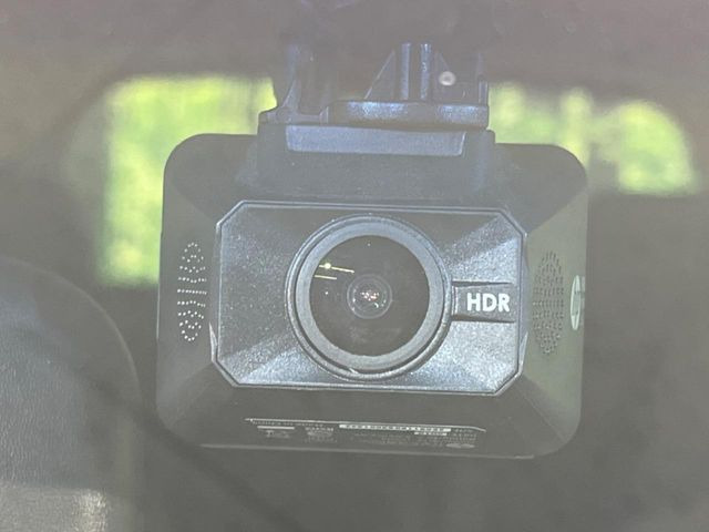 �y�h���C�u���R�[�_�[�z�h���C�u���R�[�_�[����!���s���͂������A������^�]�⎖�̂ɑ��������ہA�f���ŋL�^���A����̃��X�N�ɔ����܂��B���L�^�pSD�J�[�h�͂��q�l�����g�ł��������������K�v������܂��B