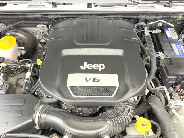 �����X�ł́A�e���[�J�[�̐�p�f�f�e�X�^�[�𓱓��B���Ǝ��i�����e�N�j�J���X�^�b�t���풓���Ă���܂��̂ŁA������̍ۂɂ����S���Ă����p���������܂��B