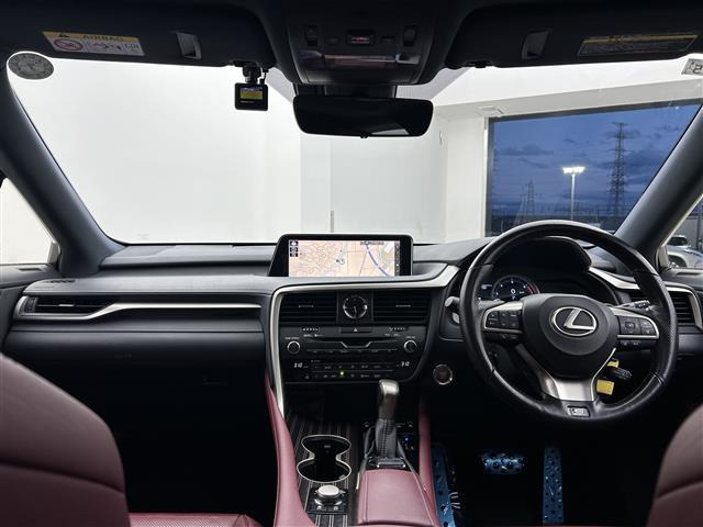 RX200t Fスポーツ 4WD