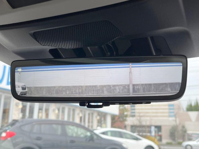 �y�X�}�[�g�����r���[�~���[�z��Ȃ̑傫�ȉו��⓯��҂Ō�����m�F���Â炢���ł����S!�J�������B�e�����ԗ�����̉f�������[���~���[���ɕ\���B�N���A�Ȏ��E�ŏ󋵂̊m�F���\�ł�!