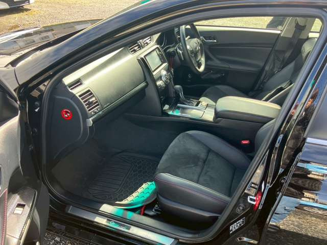 �C�ɂȂ邨�Ԃ�����܂�����E�̓d�b�ԍ����璼�ڂ��X�ɂ��₢���킹���������B�x�����@����ԗ����A��Ԃ܂łȂ�ł������������Ē����܂��B�X�^�b�t�ꓯ���A�����҂����Ă���܂��B