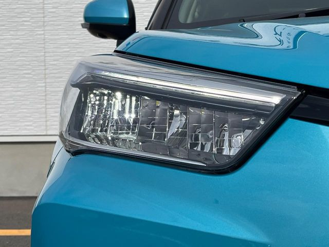 �yLED�w�b�h���C�g�z���V����ԑ��s�����ǍD�Ȏ��E���m�ۂ����S���ĉ^�]�ł��鍂�P�xLED�w�b�h���C�g�𑕔�!�_�����x�������A����d�͂��}�����Ă��܂��B