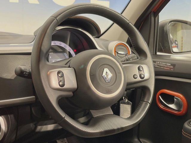 ���n���h�����̃X�������Ȃ��A���ꂢ�ȏ�Ԃ��ێ����Ă���܂��B�e�X�C�b�`���̓�����m�F�ς݂ł��B