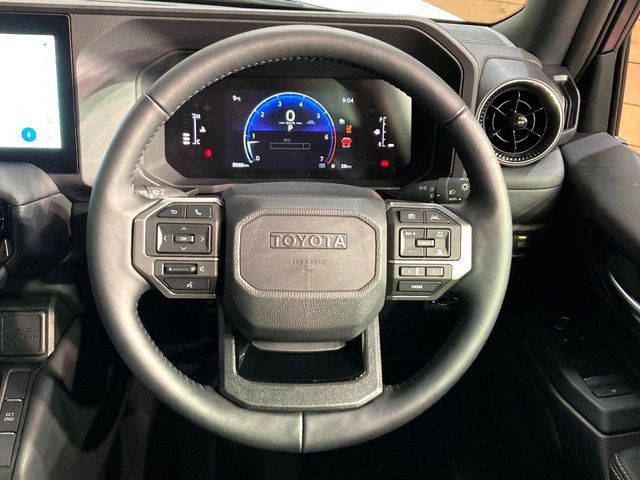 �y�����v�����X�e�A�����O�z�㎿�Ȋv���g�p���邱�ƂŁA��ɂ����������݂ƂĂ��^�]���₷���n���h���ł���