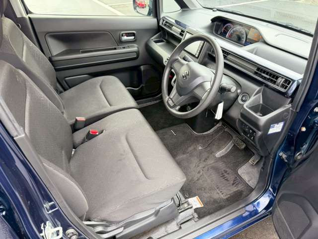 �C�ɂȂ邨�Ԃ�����܂�����E�̓d�b�ԍ����璼�ڂ��X�ɂ��₢���킹���������B�x�����@����ԗ����A��Ԃ܂łȂ�ł������������Ē����܂��B�X�^�b�t�ꓯ���A�����҂����Ă���܂��B