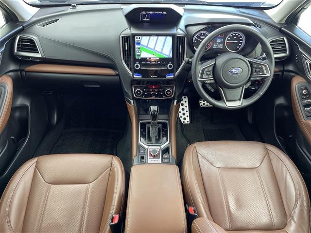 フォレスター2.0 アドバンス 4WD