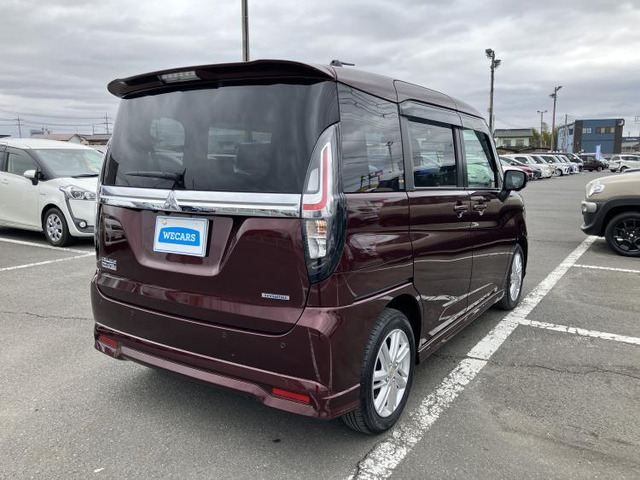 デリカD:21.2 ハイブリッド MZ 全方位カメラパッケージ 4WD